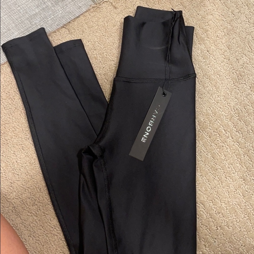 Carbon38 leggings NWT